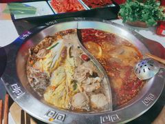 -麻辣英雄重庆火锅(二城广场店)