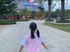 -三亚海昌梦幻海洋不夜城