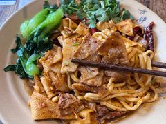 -方铲铲·成都板凳面(滨江银泰店)