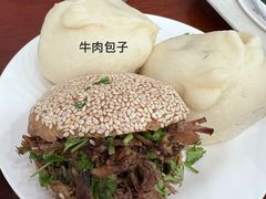 烧饼夹牛肉-护国寺小吃(地安门店)