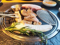 -黑豚黨韩国烤肉料理(悦然时光店)