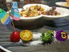 -东来菜馆•手抓海鲜家常菜•海鲜锅贴(鸽子窝店)