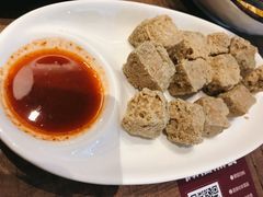 咸亨臭豆腐-香园茶社·金陵小灶(老门东店)