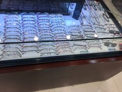 -茂昌眼镜(南京西路店)