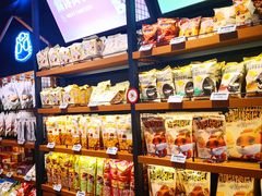 -三只松鼠(正弘城店)
