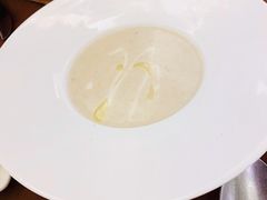 奶牛蘑菇汤-红房子西菜馆(淮海中路店)