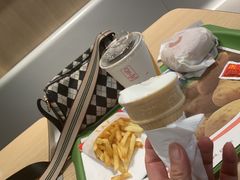 -宝山日月光中心