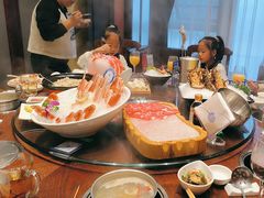 -东海怡品海鲜豆捞(舟宿夜江店)