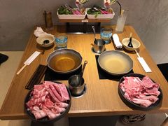 -和牛放题的殿堂 肉屋横丁(秋叶原店)