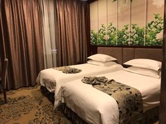 -聚春园自助餐厅(东街口店)