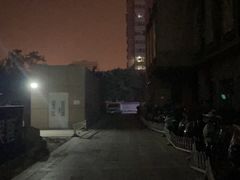 -螺丰汇柳州螺蛳粉(苹果园地铁站F口店)