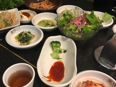 -本家韩国烤肉(财富大厦店)