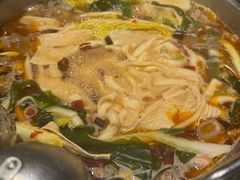 -七欣天香辣蟹火锅(上海银亿滨江店)