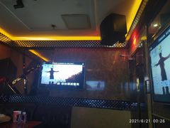 -唱吧麦颂KTV(东胜港悦广场店)