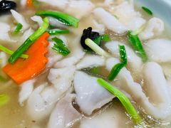 溜鱼片-梅飞酒家(名辉豪庭店)