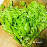 天天喊着减肥的人，却老是琢磨下饭菜