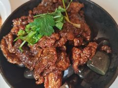 石头烤牛肉-洋洋中餐馆·SINCE 1997(信投店)
