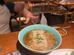 春风辣肉面-人间酒暖·Go blanc·烧鸟·深夜食堂(陆家嘴店)