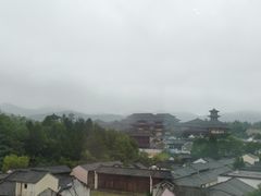 -铂逸梦秦酒店(横店梦幻谷店)