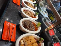 -四海一家自助餐(益田假日广场店)