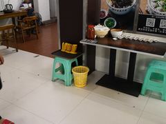 -潮镇老尾牛杂(环城西路店)