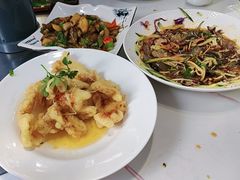 -雪乡人家东北菜·铁锅炖一切(高斯路店)