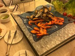 -东西风牛排馆周末烧烤自助(首都机场希尔顿店)