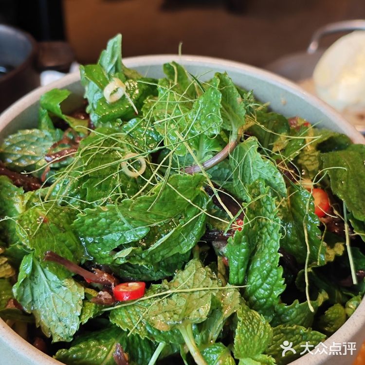 找到了～一家适合情侣约会的餐厅 