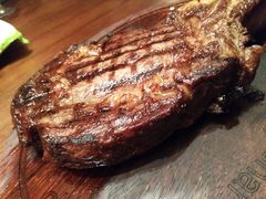 -恰餐厅及酒吧 CHAR Bar & Grill (北京丽都皇冠假日店)