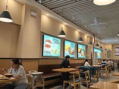 -三好食堂(煎饺·馄饨·肉饼米线·盛世广场店)