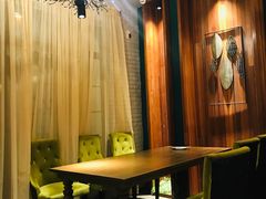 -梧桐树下(云锦世家店)