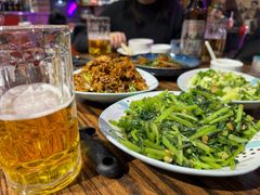 -蚝堡海鲜·威海菜·海肠捞饭·烧烤·亚洲吃蚝公司(幸福门店)