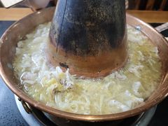 -果松木炭酸菜铜火锅·外婆参鸡汤