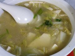 -何适山庄 ·可团建(水长城P2停车场店)