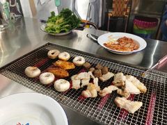 -马路牙子地桌烤肉(工体店)