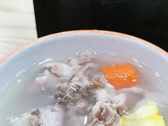 -瑞霖·隆江猪脚饭