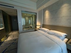 -上海漕河泾万丽酒店