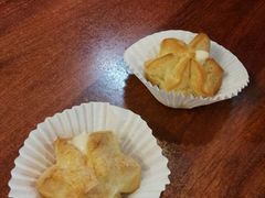 -天品味 一口吃榴莲泡芙