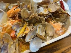 -何记花甲(海岸城旗舰店)