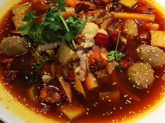 -巴特餐饮6加1音乐餐吧·新疆菜