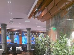 -八府香鸭·啫啫煲(华山路店)