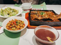 -鑫小城故事·藕汤·家常菜(台北一路总店)