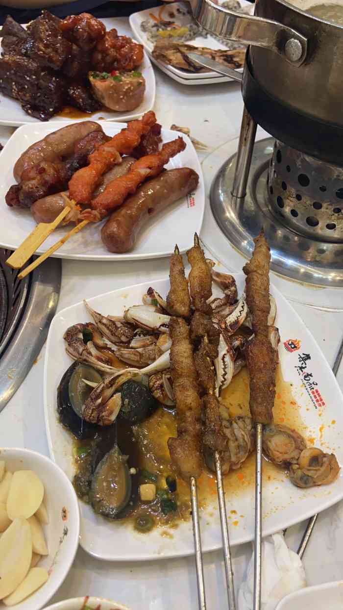 集杰尚品海鲜烤肉自助餐厅(即墨宝龙广场店)-"[薄荷]环境:挺好的,里面