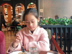 -西西弗书店&矢量咖啡(凯德晶萃广场店)