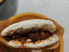 腊汁肉夹膜-大嘻咹biangbiang面(历史博物馆店)