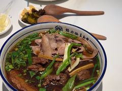 -镇南锅盖面馆(解放路店)