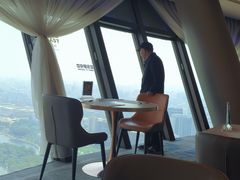 -中央电视塔旋转餐厅