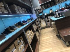 -UGG(燕莎奥特莱斯购物中心店)