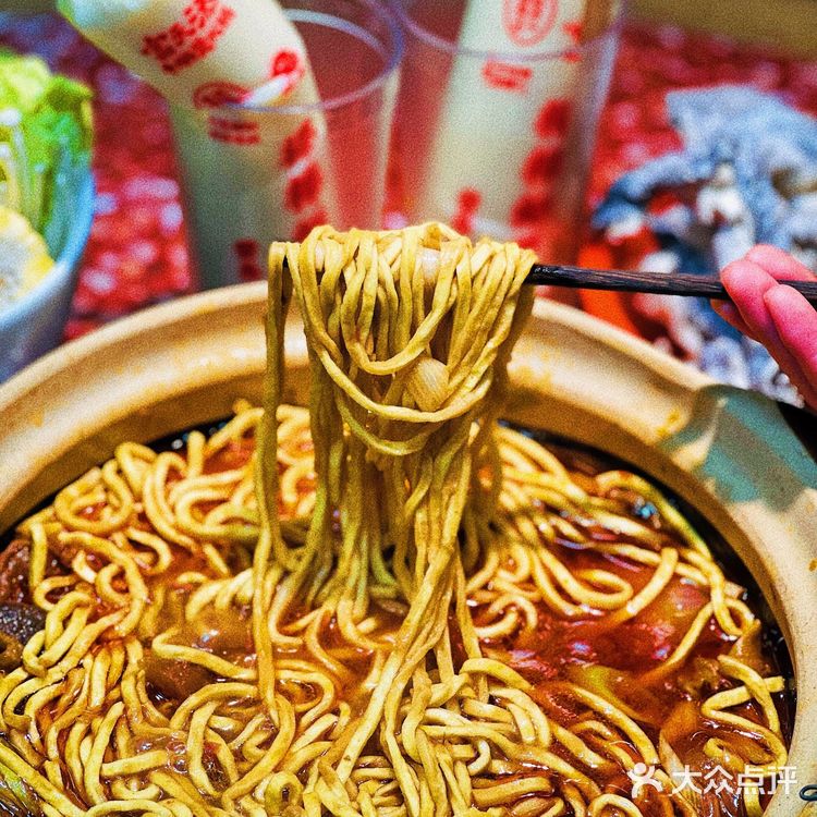 吃牛腩煲还得来富天添，香到爆‼️