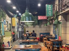 -超越炭火牛蛙火锅鸡(河东店)